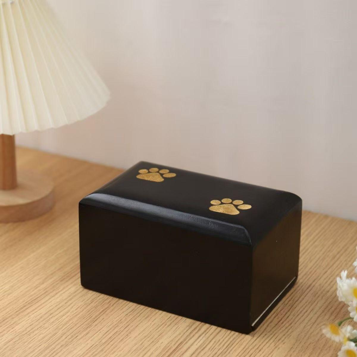 Wooden Pet Urn Cremation Urn Box with Classic Casket Pattern Pet Funeral Supplies Wholesale Biodegradable Pet Urn