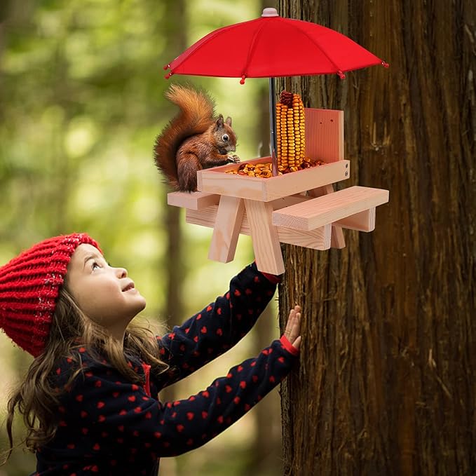Sturdy Wooden Squirrel Feeding Station Umbrella-Mounted Tray Simple Installation Tabletop Bowl for Nuts Corn Husks for Peanuts